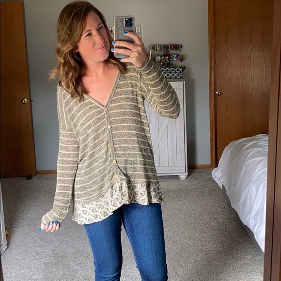 Anthropologie Sweaters - Everleigh Tulla Skirted Cardigan